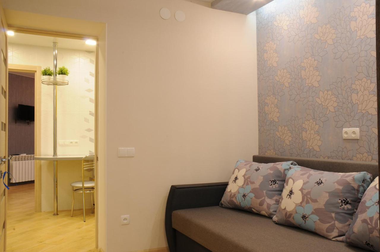 Yellow Loft Luxury Apartments With 2 Bedrooms Полтава Екстер'єр фото