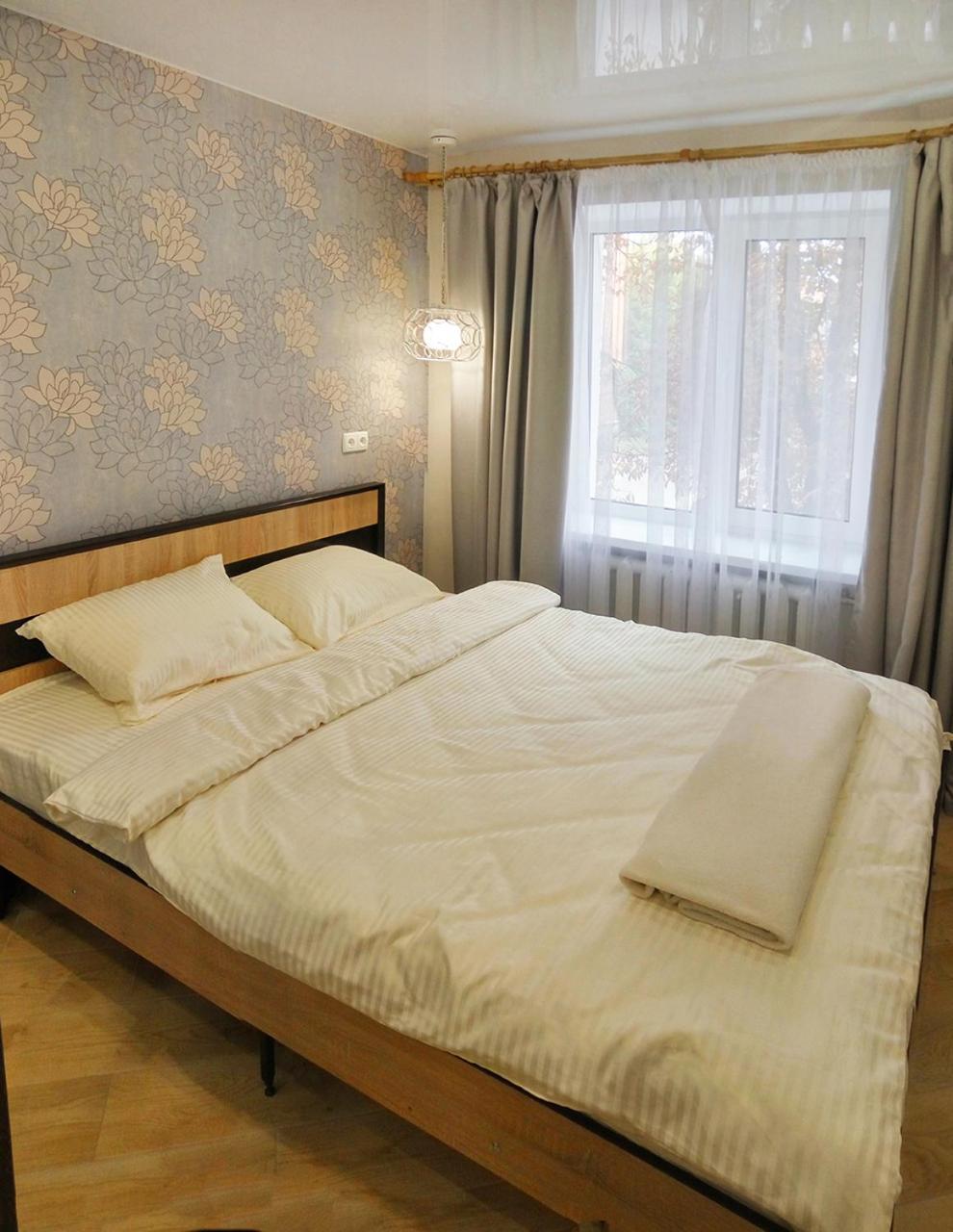 Yellow Loft Luxury Apartments With 2 Bedrooms Полтава Екстер'єр фото